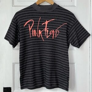 PINK FLOYD LICENSED MOCK NECK BAND TEE